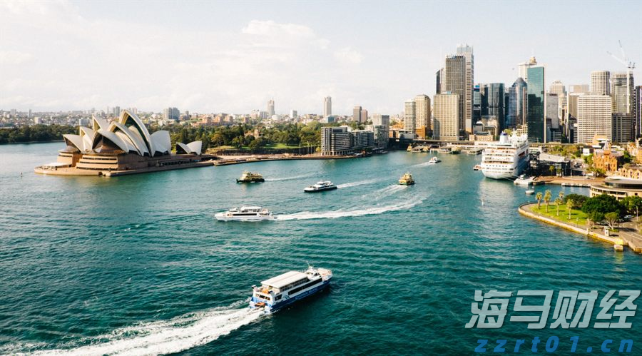 AI对就业市场的冲击：谷歌与微软的30%代码由AI生成，高盛警告6%-7%岗位可能永久消失