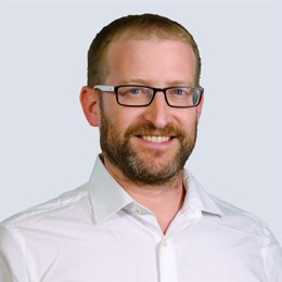 当改革遇上政治：英特尔(INTC.US)复兴算盘还能打响吗？