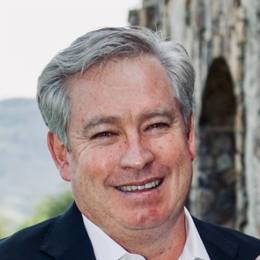 沙特主权财富基金PIF Q2持仓：增持医药股看涨期权，清仓Meta(META.US)