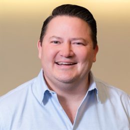 【新春走基层】市高铁汽车站投运后的首场春运