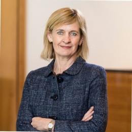 C3.ai(AI.US)大幅下调营收预期33%并重组全球销售团队